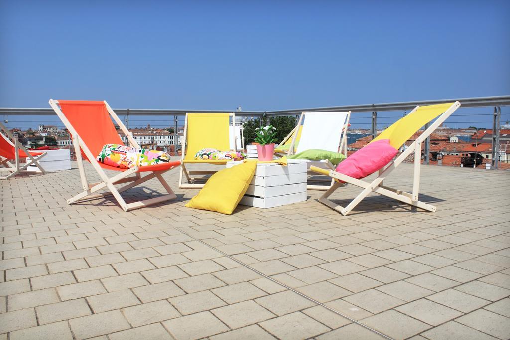 Sunny Terrace Hostel Венеция Экстерьер фото